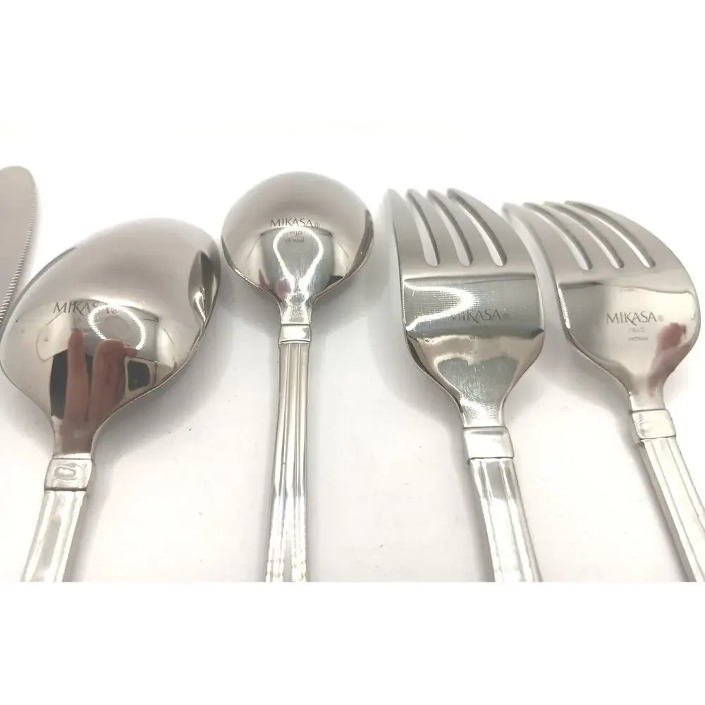 Mikasa Avenue Frost 45 Piece Set serves 9 persons Stainless Vietnam Flatware NOS